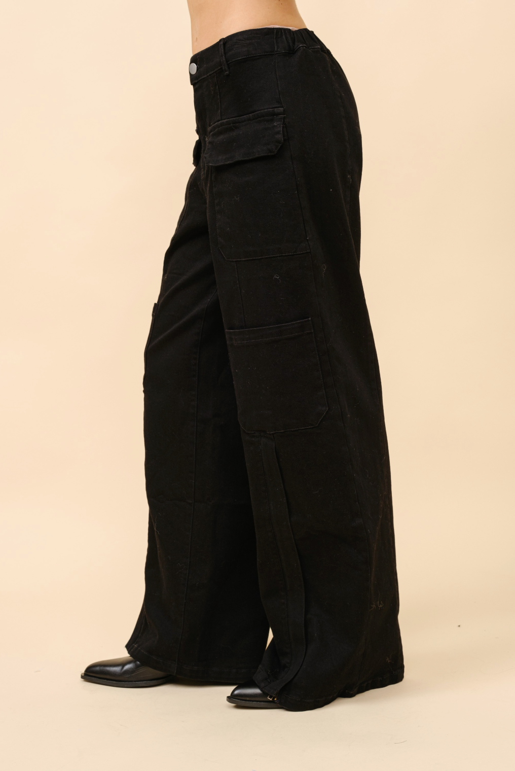 Black Cargo Jeans
